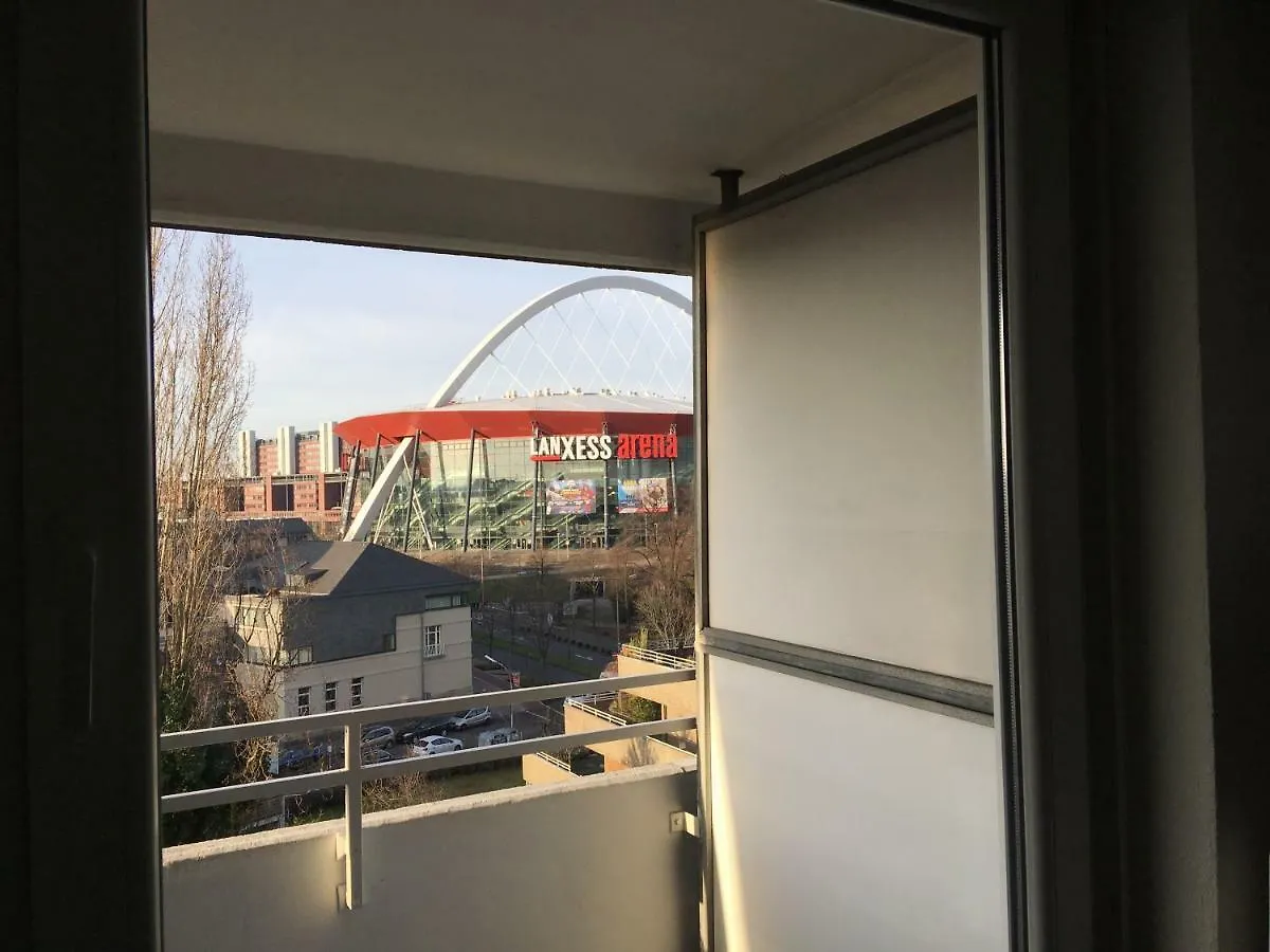 Koeln Deutz/Messe, Lanxess Arena Apartamento