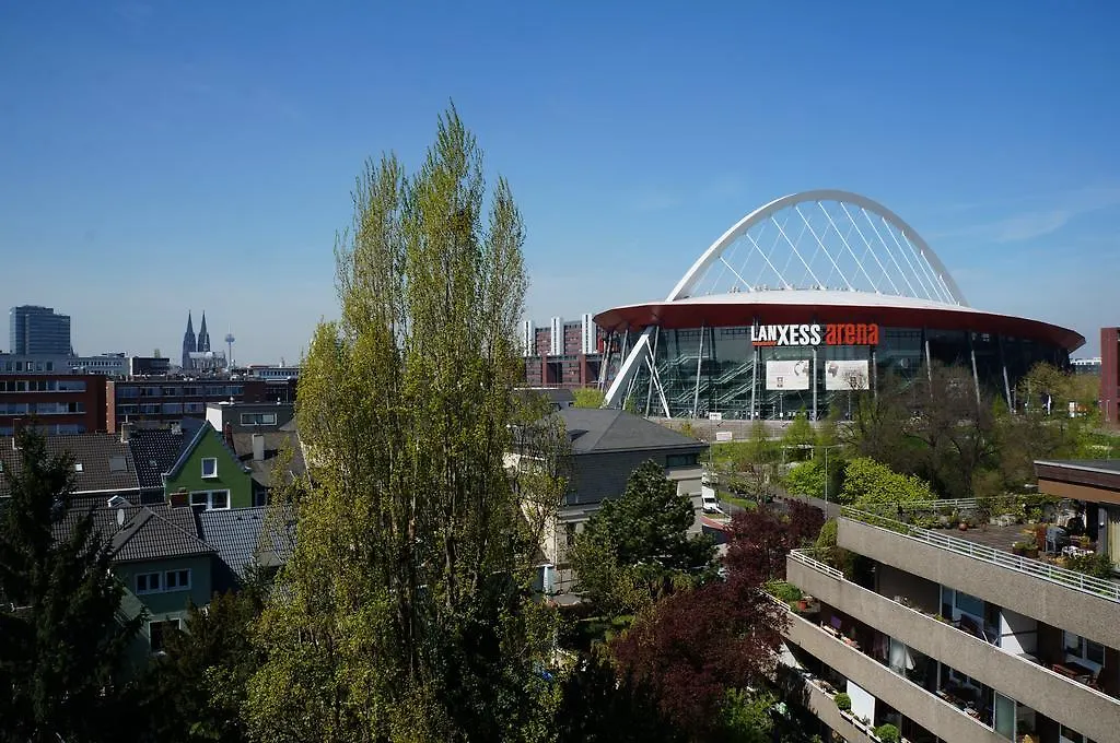 Koeln Deutz/Messe, Lanxess Arena Apartment Germany