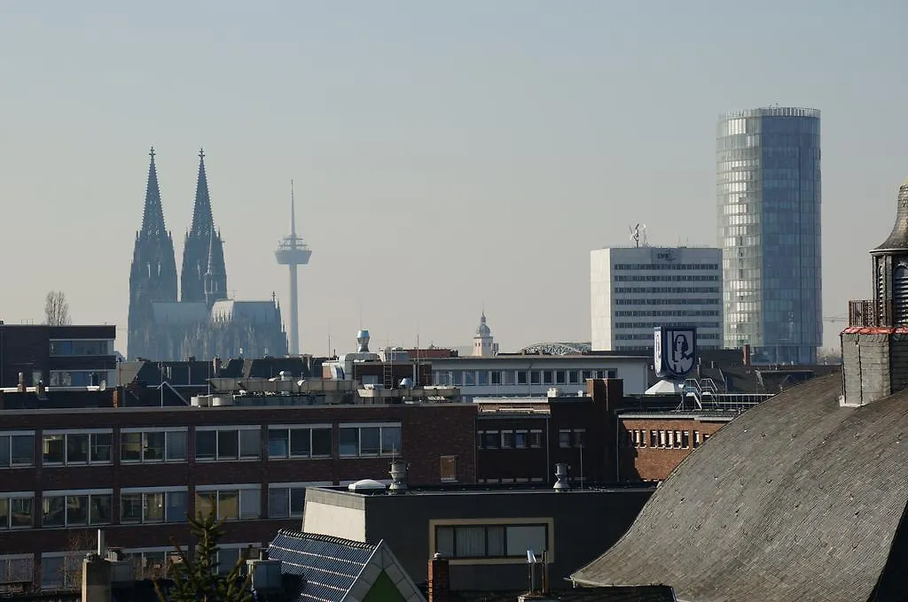 Koeln Deutz/Messe, Lanxess Arena Apartment
