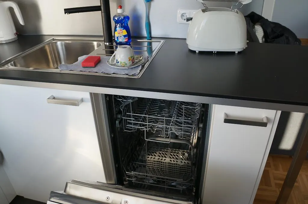 Koeln Deutz/Messe, Lanxess Arena Apartment
